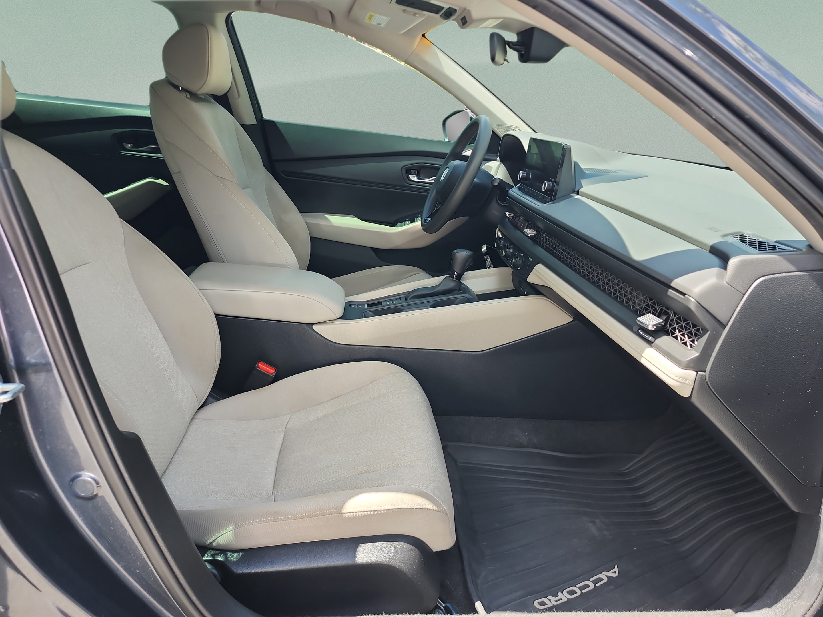 Used 2024 Honda Accord EX image 19