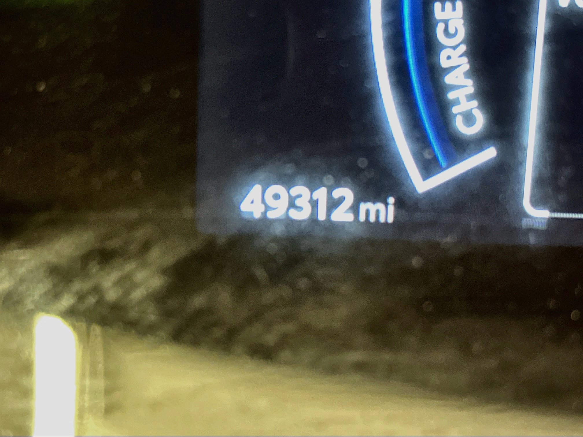 Used 2025 Toyota Camry LE FWD image 19