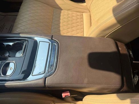 Used 2016 Jaguar XJ L Portfolio image 30