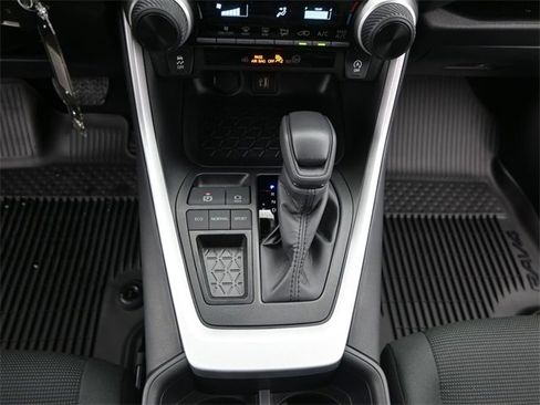 New 2025 Toyota RAV4 LE image 7