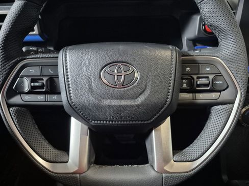 New 2025 Toyota Tacoma TRD Off-Road image 24