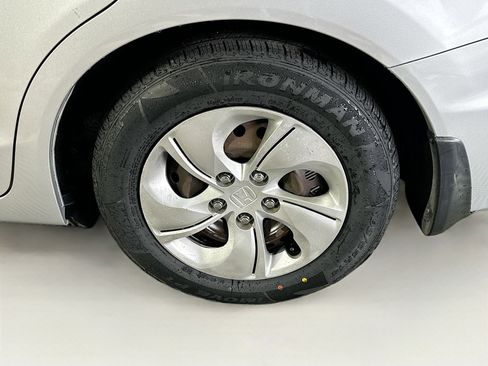 Used 2013 Honda Civic LX image 11