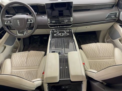 Used 2023 Lincoln Navigator L Black Label AWD/4WD image 17
