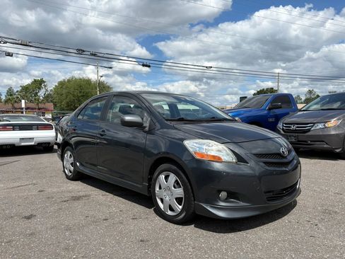 Used 2008 Toyota Yaris S FWD image 3