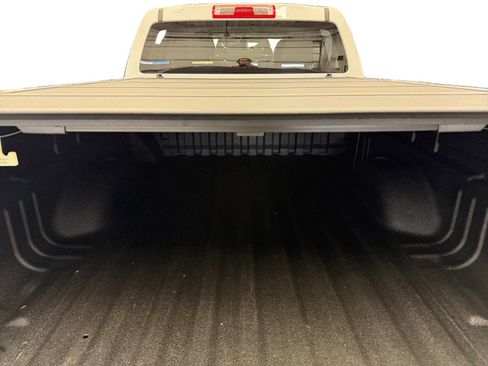 Used 2022 Chevrolet Colorado W/T w/ Custom Special Edition RWD image 23