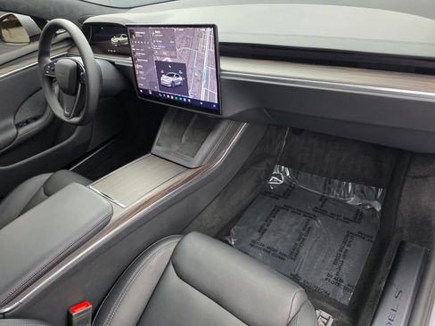 Used 2024 Tesla Model S AWD/4WD image 28