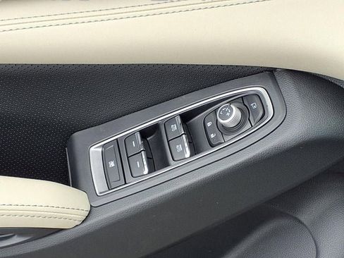 New 2026 Subaru Ascent Limited image 38