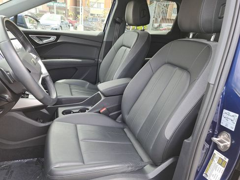 Certified 2023 Audi Q4 e-tron Premium w/ Premium Plus RWD image 15