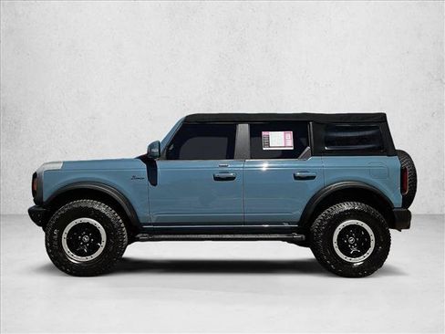 Used 2022 Ford Bronco Outer Banks w/ Sasquatch Package AWD/4WD image 9