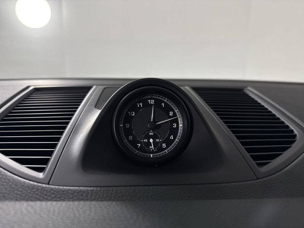 Certified 2024 Porsche Macan S w/ Premium Plus Package AWD/4WD image 28