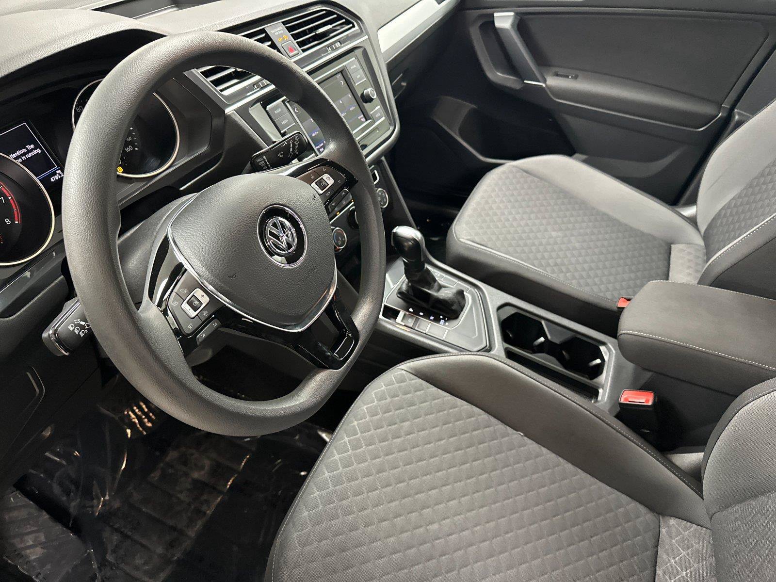 Used 2020 Volkswagen Tiguan S FWD image 9