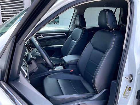 Used 2023 Volkswagen Atlas SE FWD image 8