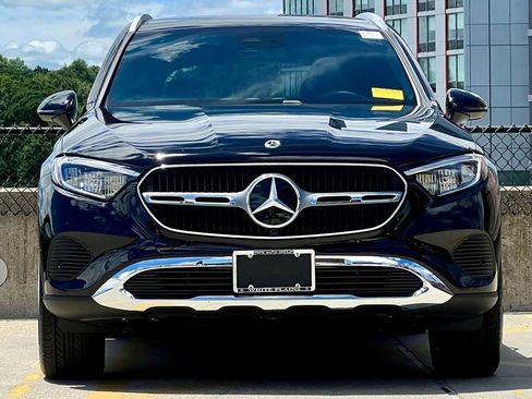 Certified 2026 Mercedes-Benz GLC 300 4MATIC image 3