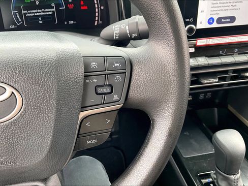 Used 2026 Toyota Camry LE image 24