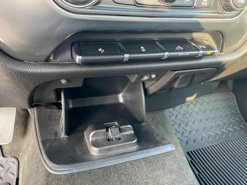 Used 2017 Chevrolet Silverado 1500 LT w/ All Star Edition AWD/4WD image 26