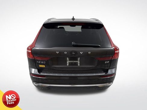 Used 2022 Volvo XC60 B5 Inscription w/ Advanced Package image 4
