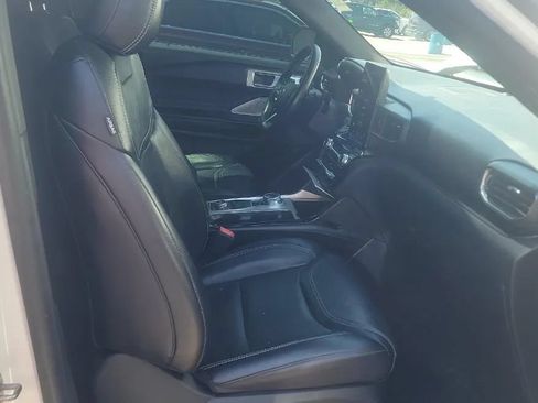 Used 2022 Ford Explorer ST w/ Equipment Group 401A AWD/4WD image 6