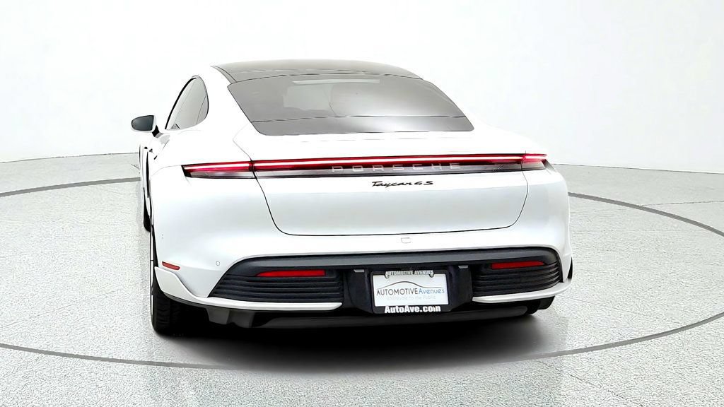 Used 2020 Porsche Taycan 4S AWD/4WD image 6