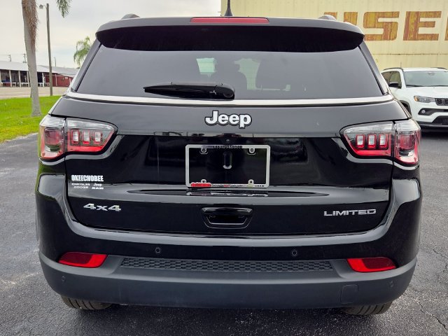 Used 2025 Jeep Compass Limited AWD/4WD image 6