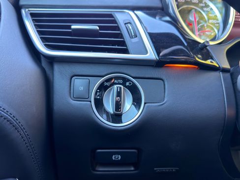 Used 2014 Mercedes-Benz GL 63 AMG 4MATIC image 23