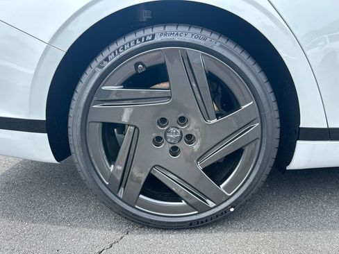 New 2026 Genesis G90 3.5T Prestige AWD/4WD image 17