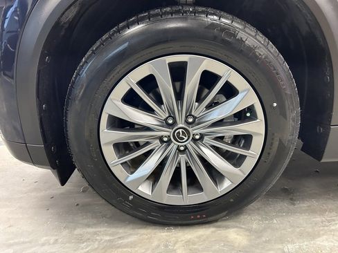 Used 2024 MAZDA CX-90 3.3 Turbo w/ Preferred Package image 21