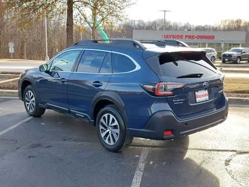 Used 2023 Subaru Outback Premium image 15
