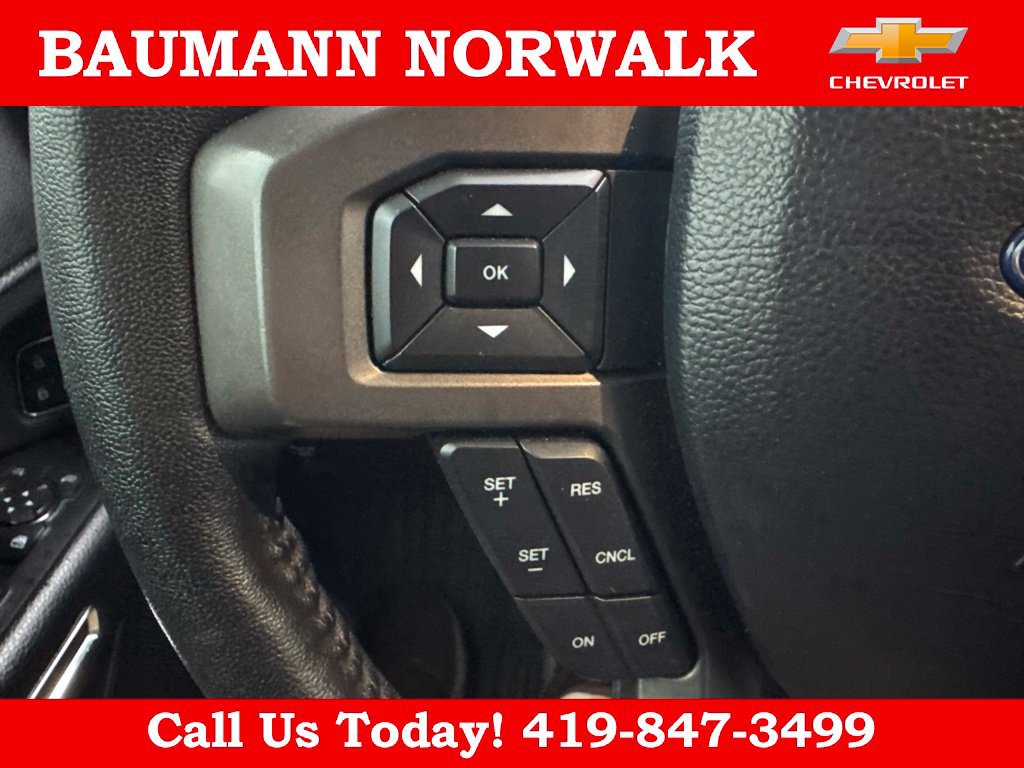 Used 2020 Ford Expedition XLT w/ Equipment Group 202A AWD/4WD image 20