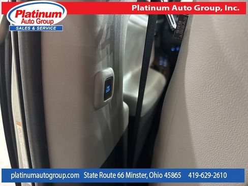Used 2018 Toyota Sienna Limited Premium image 29