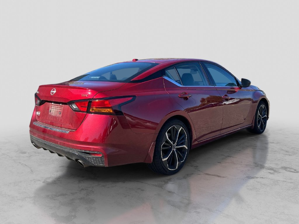 Certified 2023 Nissan Altima 2.5 SR w/ SR Premium Package FWD image 5