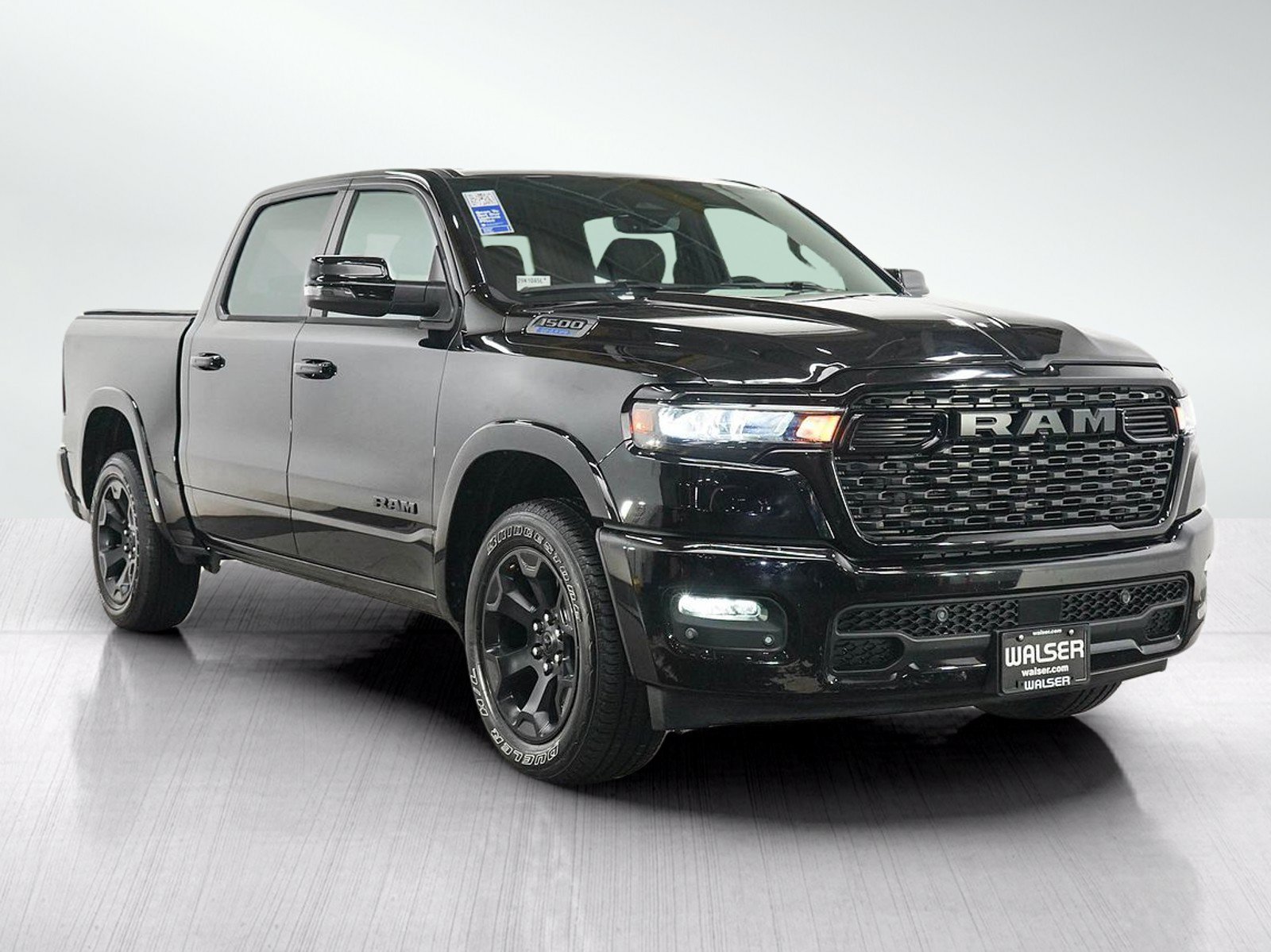 Used 2025 RAM 1500 Big Horn AWD/4WD image 8