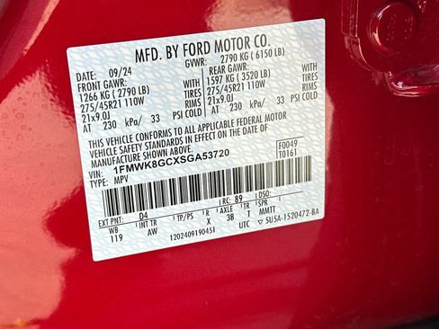 Certified 2025 Ford Explorer ST image 30