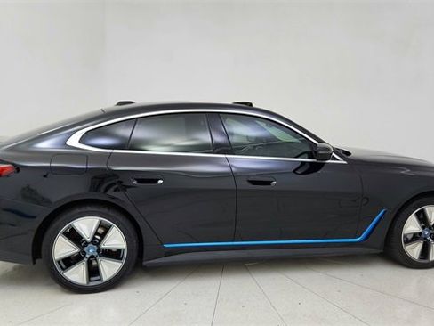 Used 2023 BMW i4 eDrive35 image 6