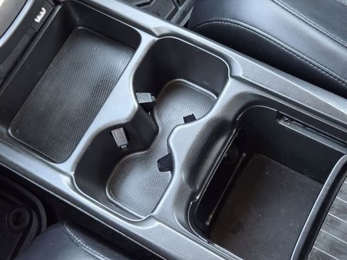 Used 2020 Honda CR-V EX-L image 19