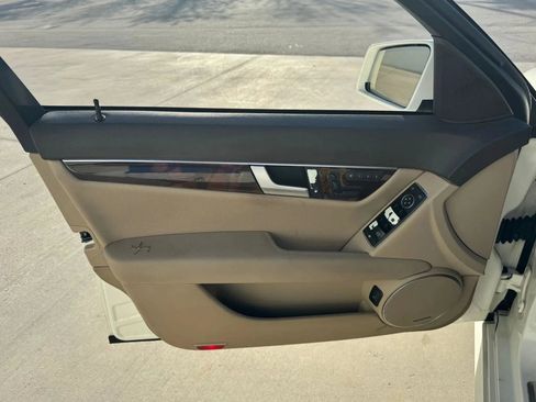 Used 2012 Mercedes-Benz C 350 Sport image 26