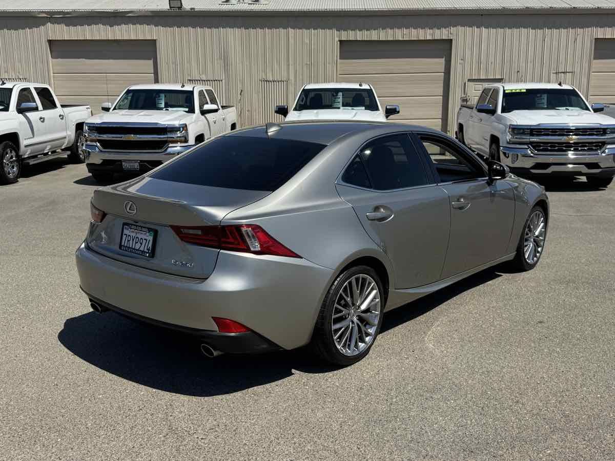 Used 2014 Lexus IS 250 w/ Navigation Package RWD image 9