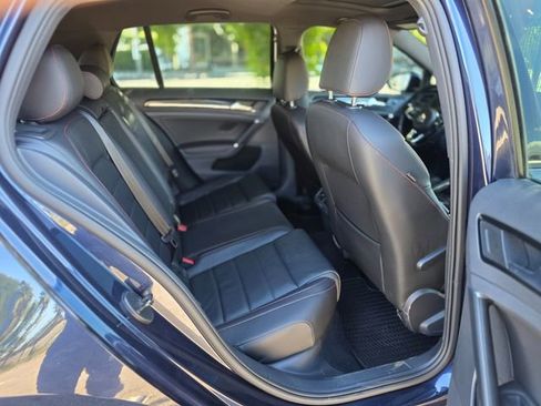 Used 2017 Volkswagen GTI Autobahn image 39