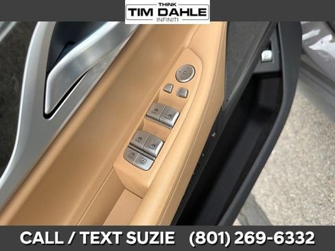Used 2021 BMW 750i xDrive AWD/4WD image 16