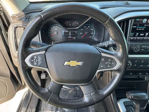 Used 2017 Chevrolet Colorado LT w/ LT Convenience Package image 18