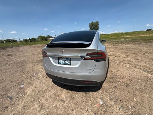 Used 2016 Tesla Model X 75D AWD/4WD image 48