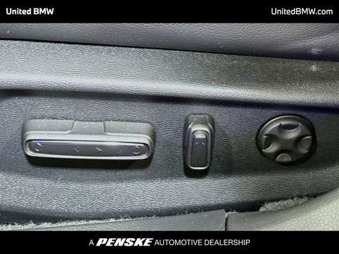 Used 2021 Honda Accord Touring image 4