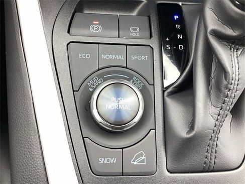 New 2025 Toyota RAV4 Limited image 24