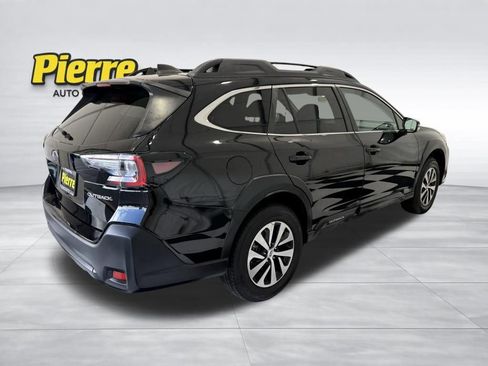 Used 2023 Subaru Outback Premium AWD/4WD image 9
