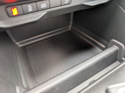 New 2026 Jeep Cherokee Overland image 30