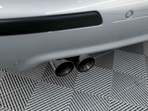 Used 2003 BMW M5 RWD image 29