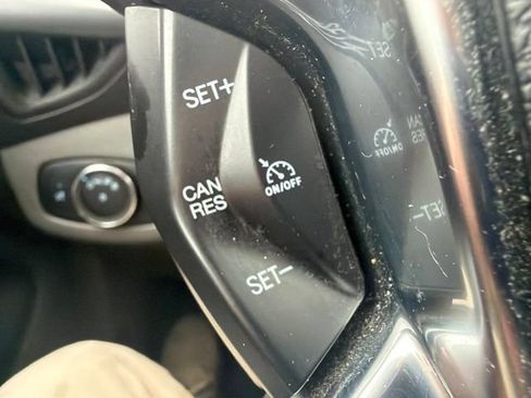 Used 2022 Ford Transit Connect XL FWD image 35