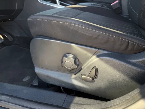 Used 2018 Ford EcoSport SE FWD image 14