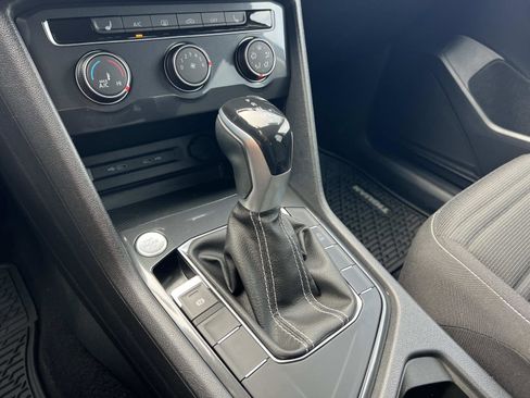 Certified 2023 Volkswagen Tiguan S image 16