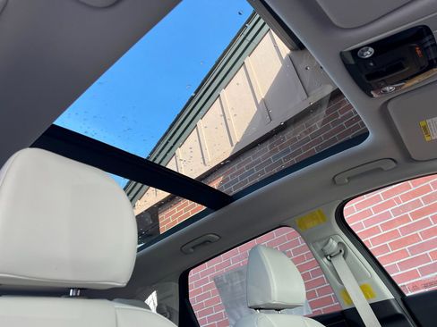 New 2026 Kia Sorento EX image 18