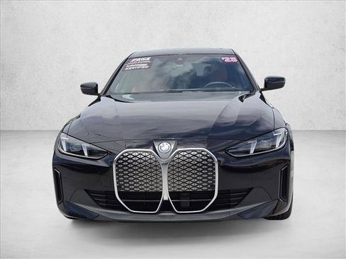 Used 2025 BMW i4 eDrive40 w/ Premium Package RWD image 2
